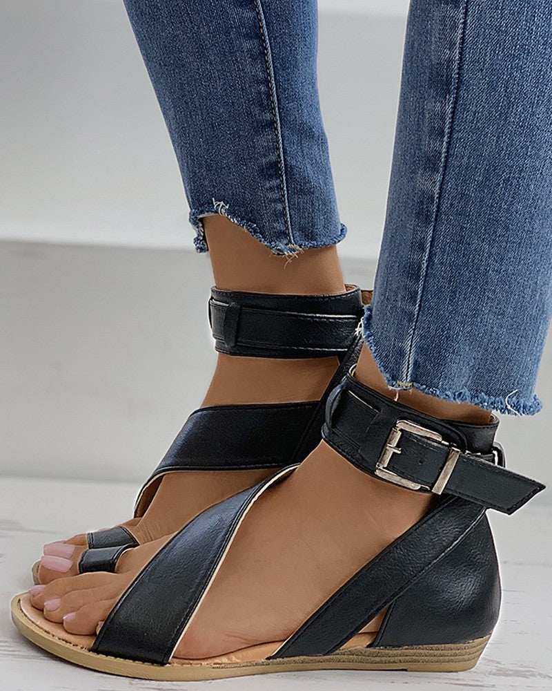 Toe Ring Buckle Ankle Strap Flat Sandals